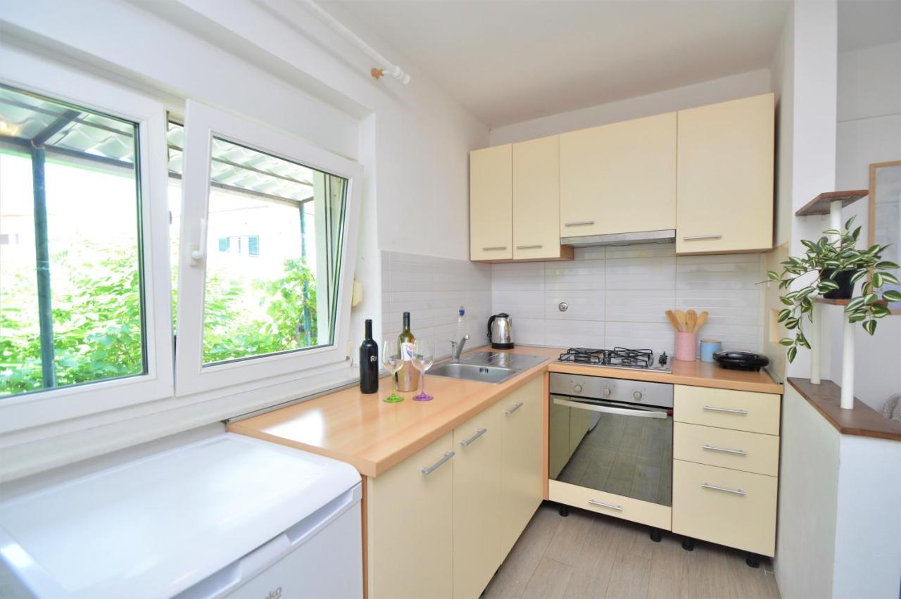 Apartment Vinea-Parking Included Šibenik Eksteriør bilde